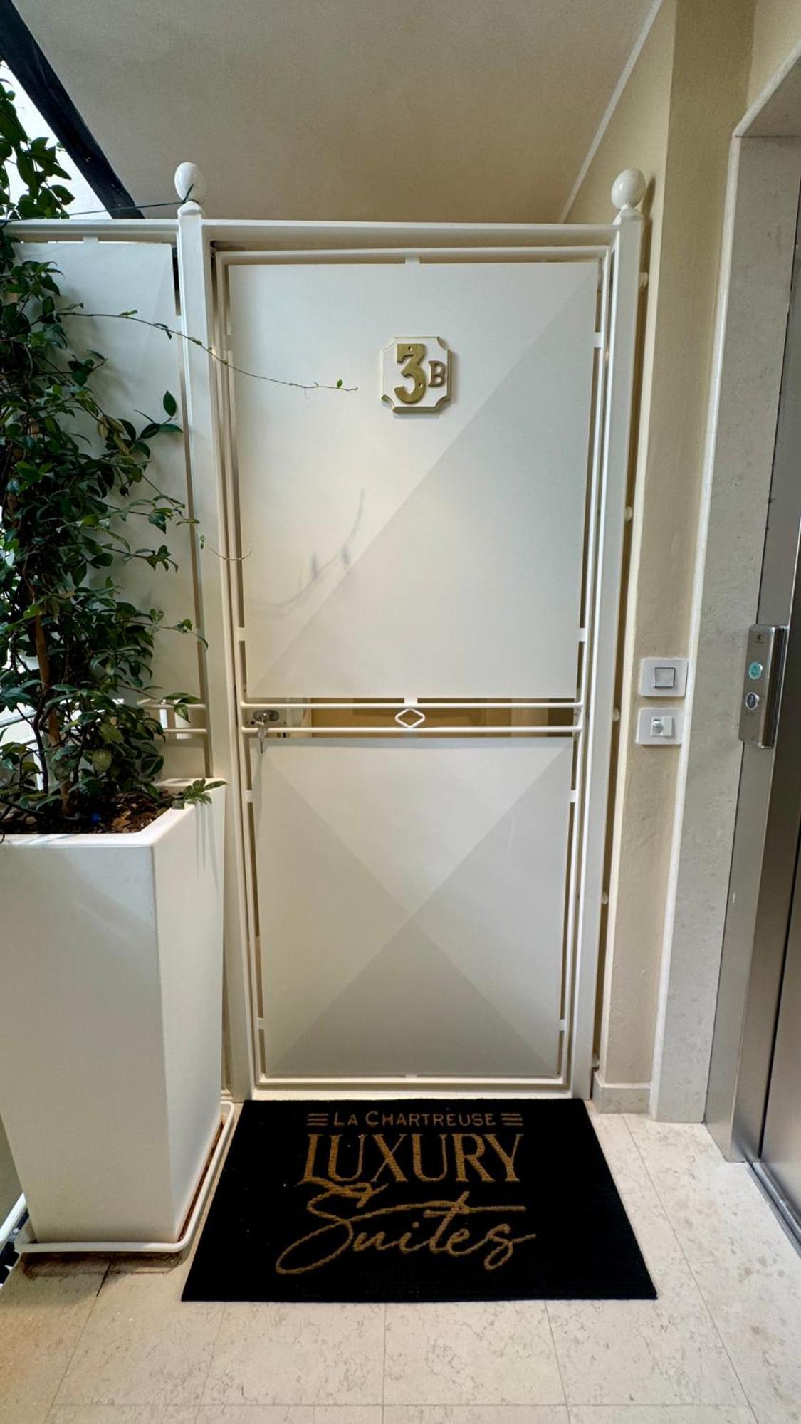 La Chartreuse Luxury Suites Parma Exterior foto